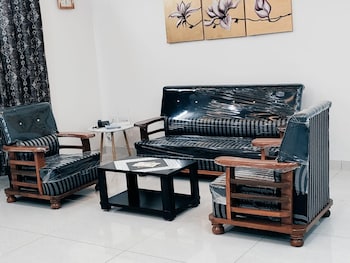 zenith paradise luxurious 3br apartment