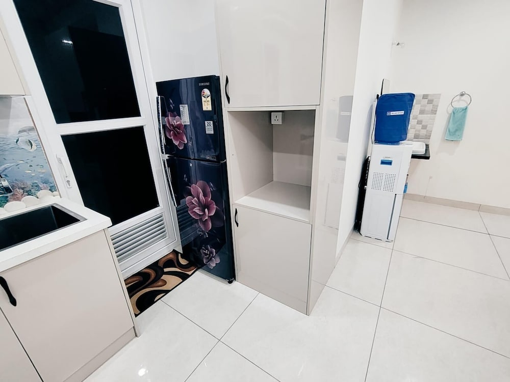 zenith paradise luxurious 3br apartment