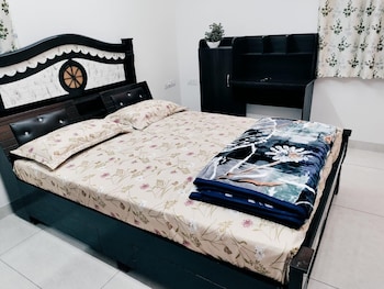 zenith paradise luxurious 3br apartment
