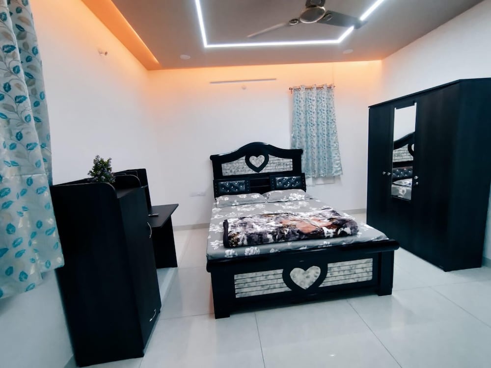 zenith paradise luxurious 3br apartment