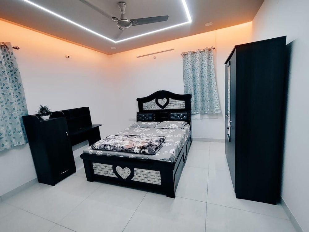 zenith paradise luxurious 3br apartment