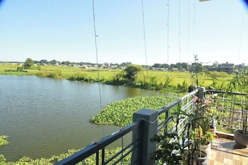 Hotel Royal Awas,,2 star