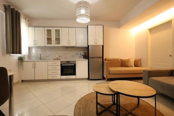 Vila Murati,,3 star