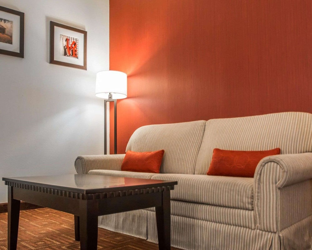 quality inn and suites nj state capital area