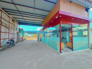 shree gulab mansion hotel and restaurant