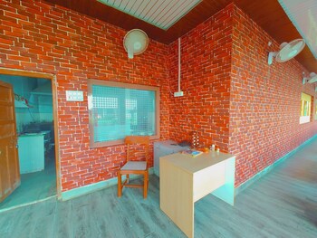 shree gulab mansion hotel and restaurant