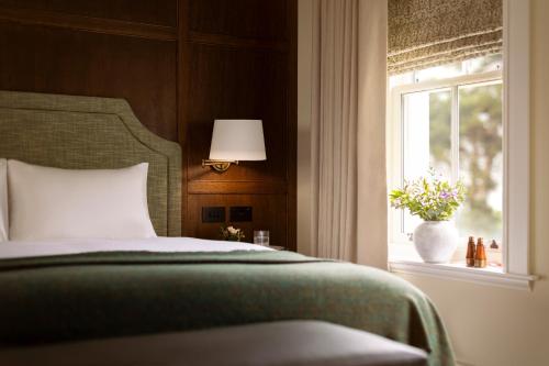 dunluce lodge