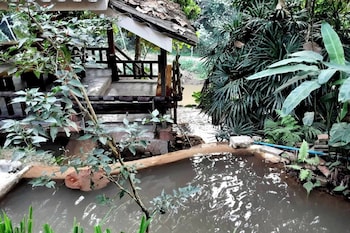 The Cascade - Mae Taeng Waterfall Bungalows,,3 star
