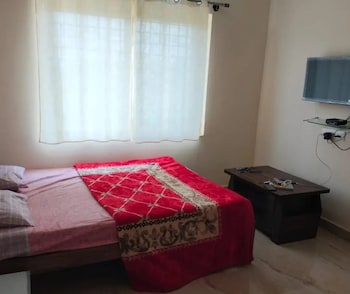 Hotel Rajganga Lodging,,2 star