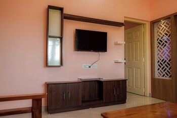 Aikkara Cottages,,3 star