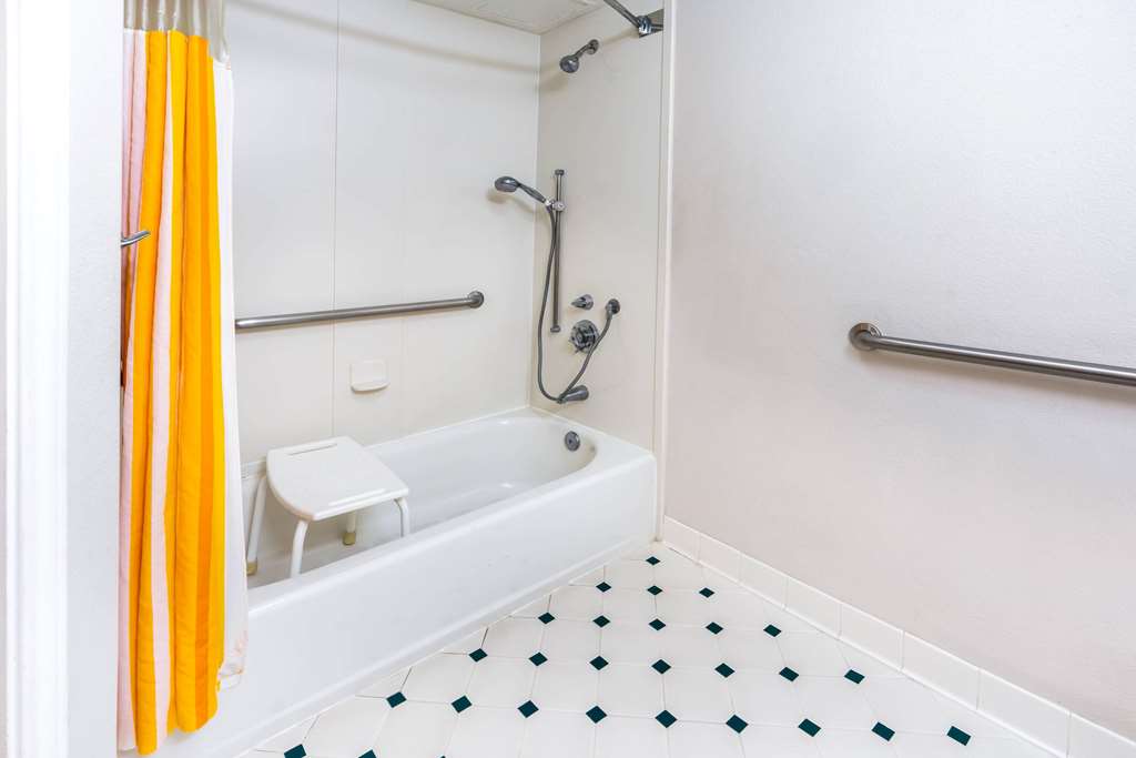 la quinta inn and suites by wyndham phoenix west peoria