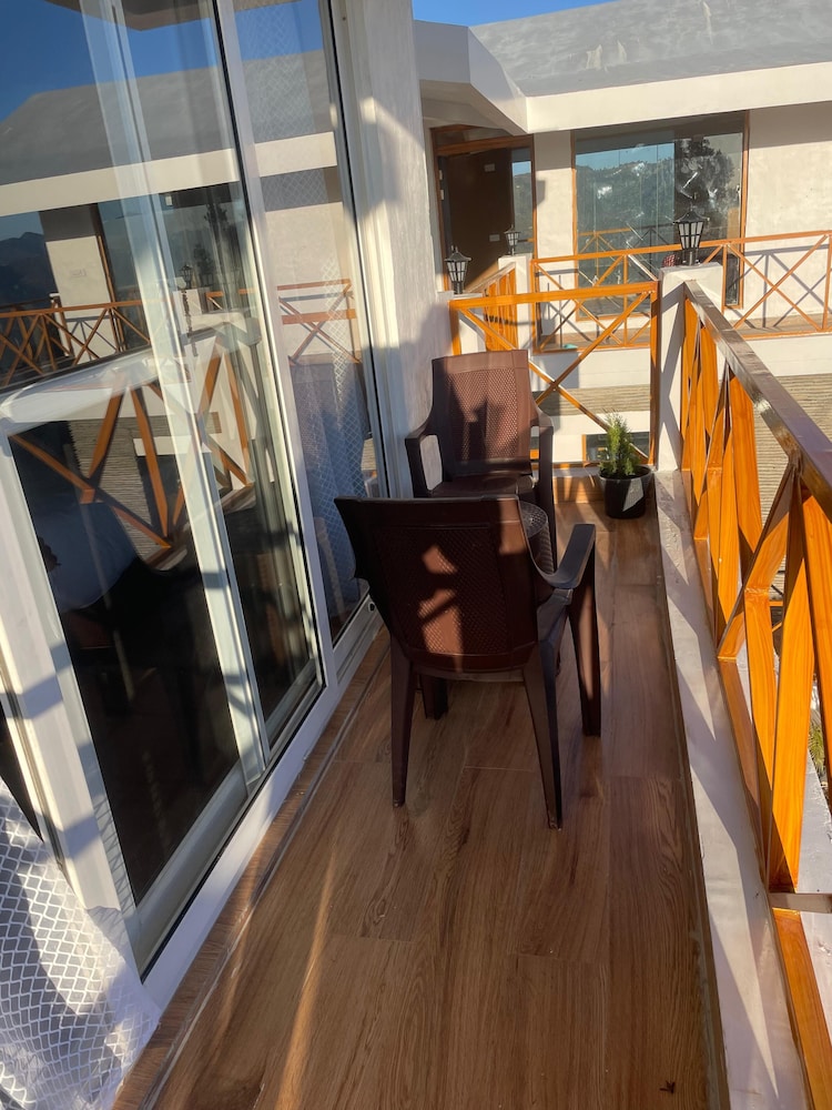 maatidera resort boutique himalaya stay