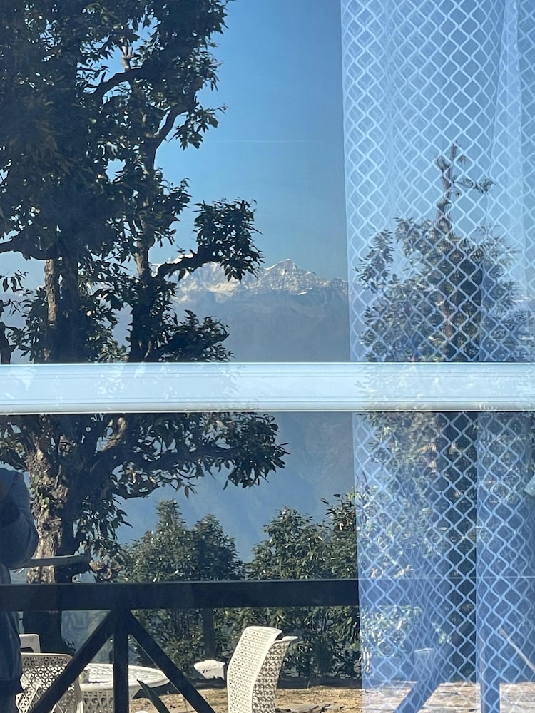 maatidera resort boutique himalaya stay