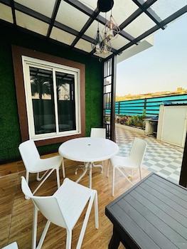 wastrova by joy suites