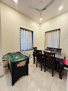 wastrova by joy suites