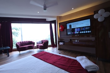 hotel m2m narela