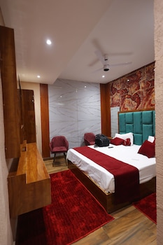 hotel m2m narela