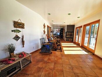 bear mountain lodge