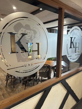 Kings Head Usk,,3 star