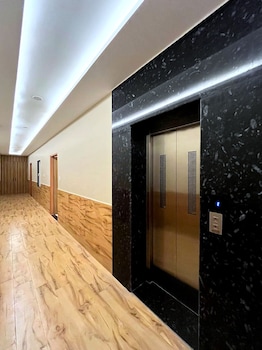 sea view hotel puri near temple and beach