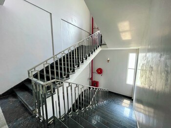 sea view hotel puri near temple and beach