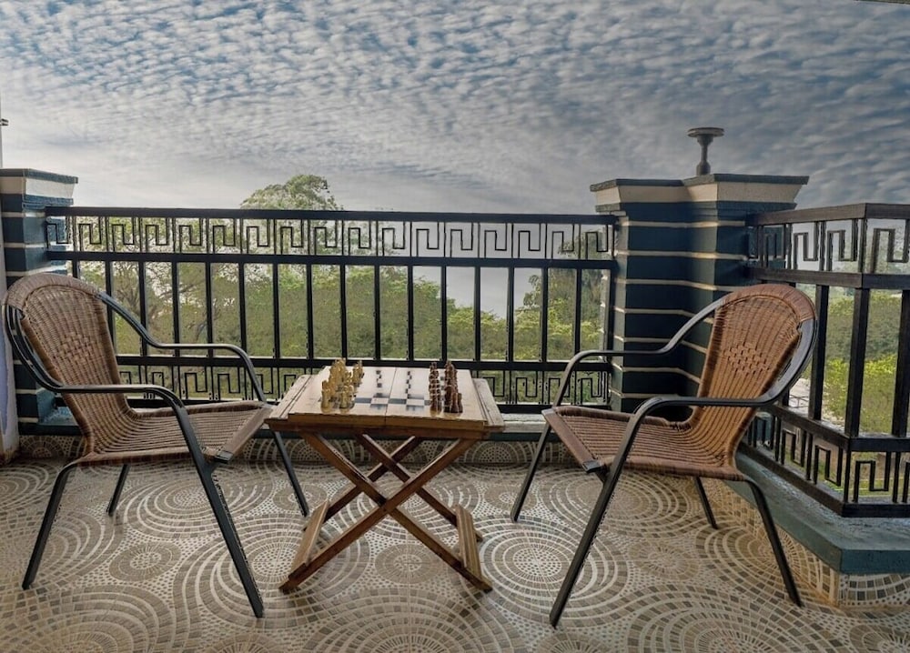 shivajis villa by joy suites