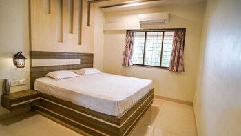 shivajis villa by joy suites