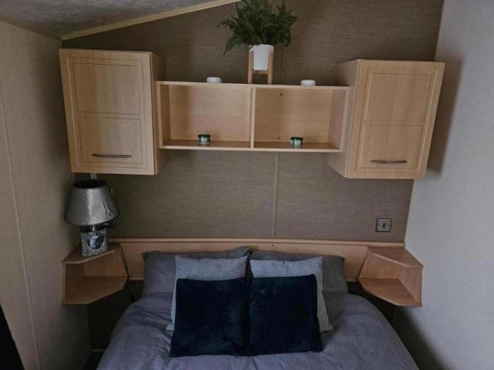 lovely 3 bed with balcony and ramp