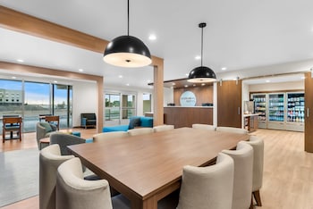 Everhome Suites Cheyenne,,3 star