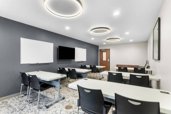 everhome suites cheyenne