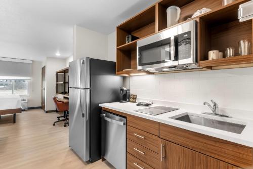 everhome suites cheyenne