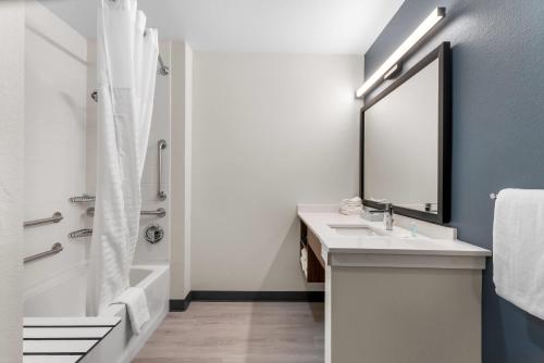everhome suites cheyenne