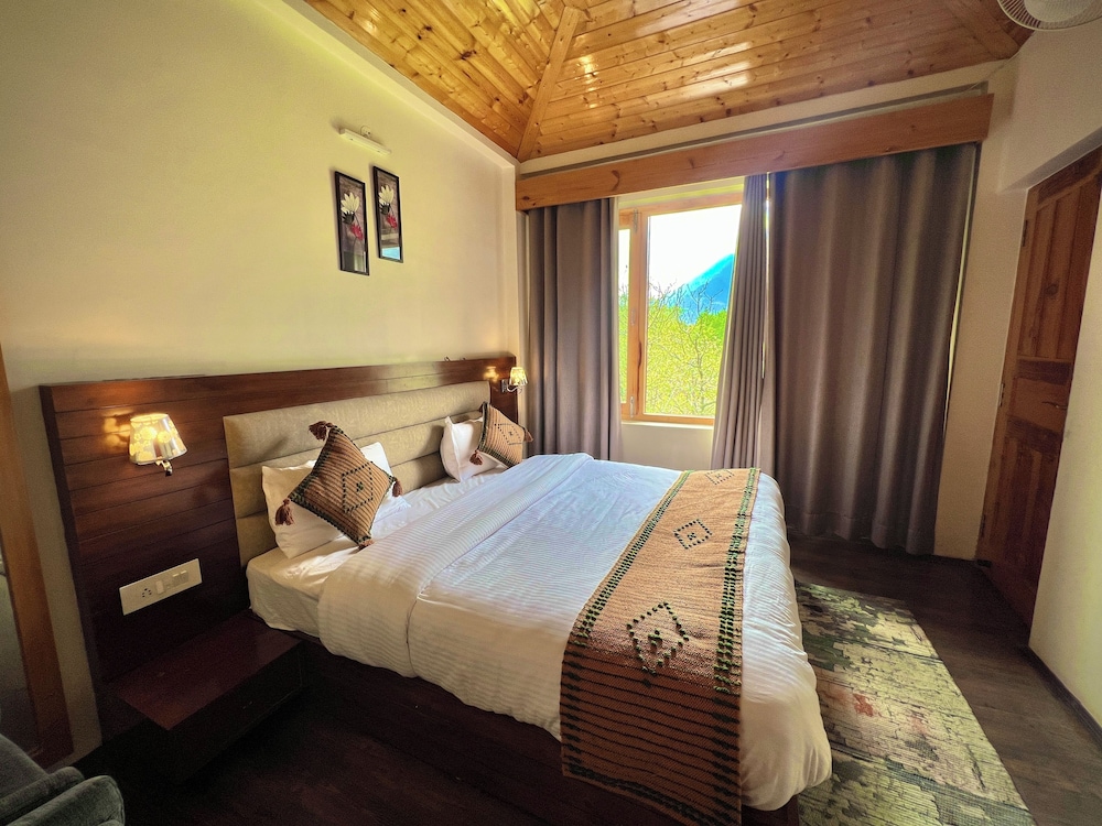 foressta a luxury boutique villa