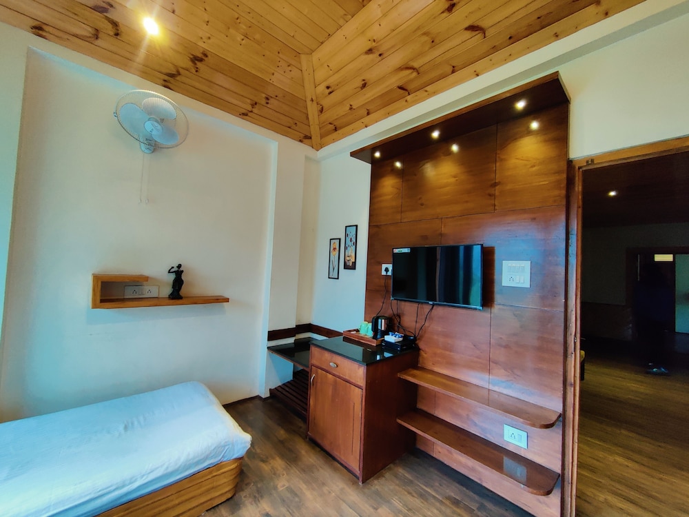 foressta a luxury boutique villa