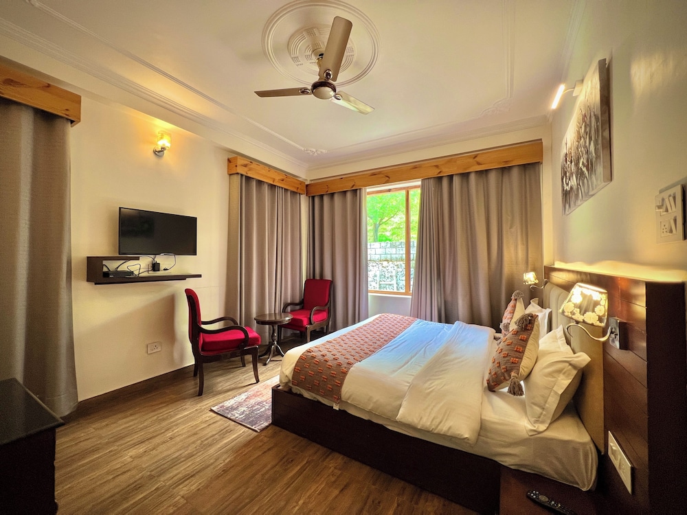 foressta a luxury boutique villa