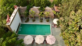 gulmohar eco village resort