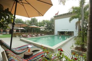 gulmohar eco village resort