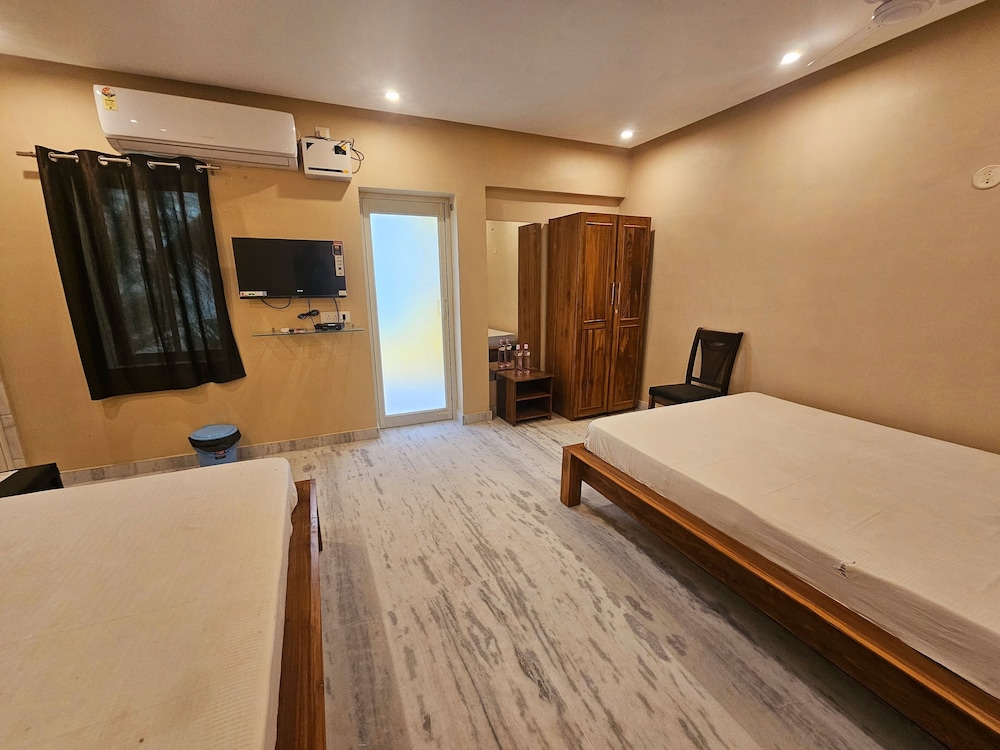 hotel avaas tripandtrip