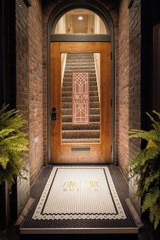sinclair suites