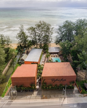 cafe del mar hotel