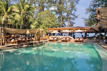cafe del mar hotel