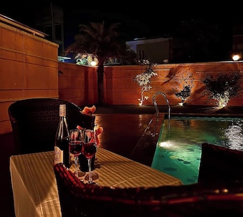 touchwood by stellar stays