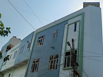 rao jagveer home stay
