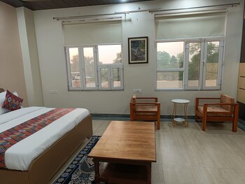 rao jagveer home stay