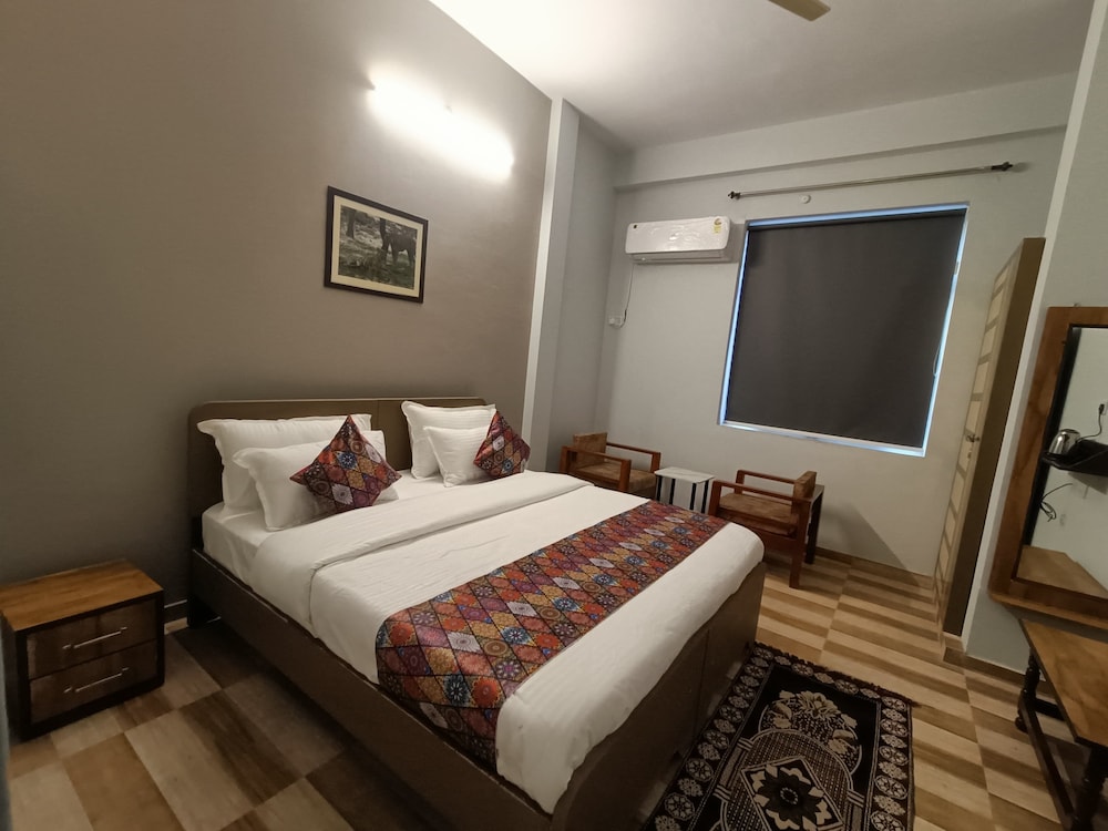 rao jagveer home stay