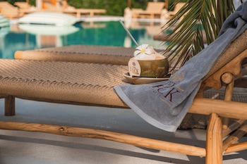 the deck cottages samui