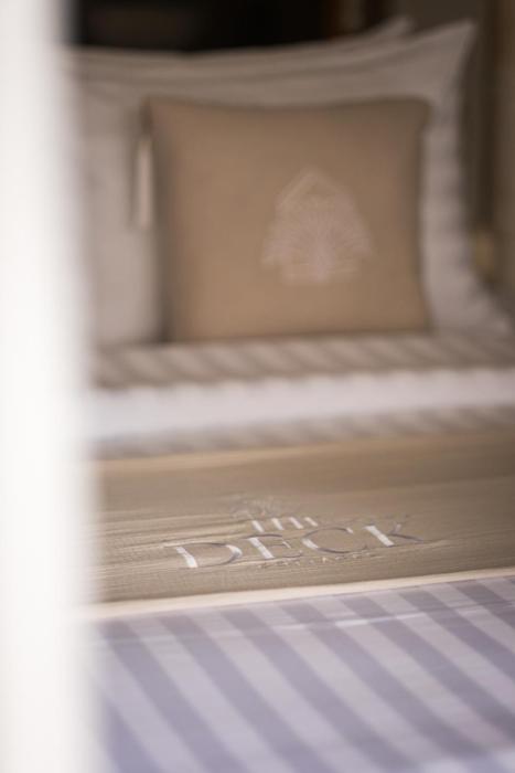 the deck cottages samui