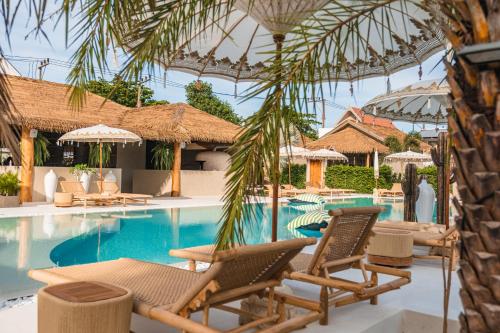 the deck cottages samui