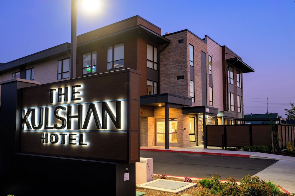 the kulshan hotel