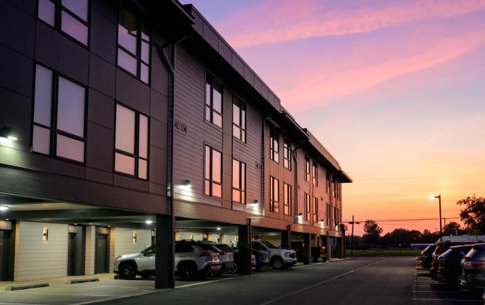 the kulshan hotel